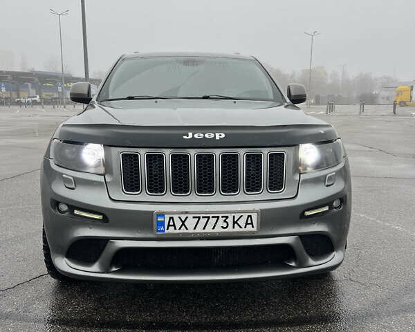 Серый Джип Гранд Чероки, объемом двигателя 2.99 л и пробегом 187 тыс. км за 19000 $, фото 1 на Automoto.ua