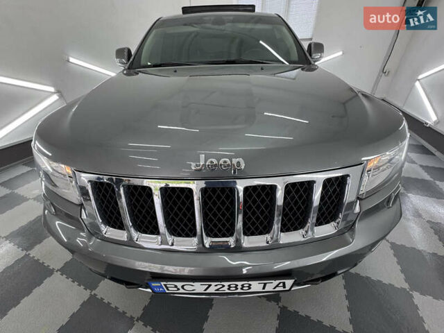 Сірий Джип Grand Cherokee, об'ємом двигуна 3 л та пробігом 164 тис. км за 18599 $, фото 77 на Automoto.ua