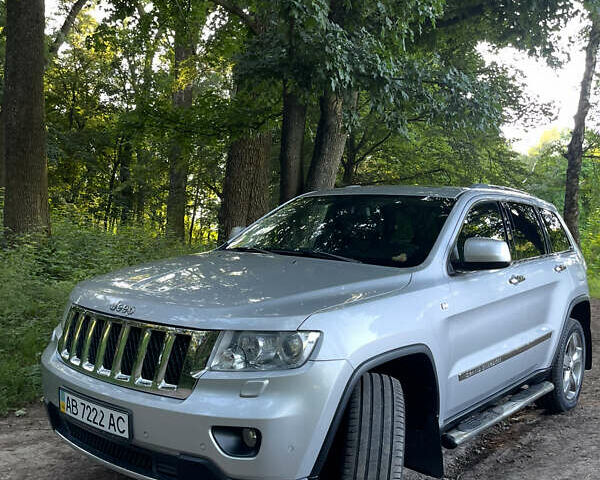Сірий Джип Grand Cherokee, об'ємом двигуна 2.99 л та пробігом 185 тис. км за 17500 $, фото 2 на Automoto.ua