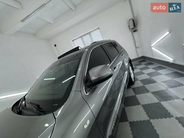 Сірий Джип Grand Cherokee, об'ємом двигуна 3 л та пробігом 164 тис. км за 18599 $, фото 92 на Automoto.ua