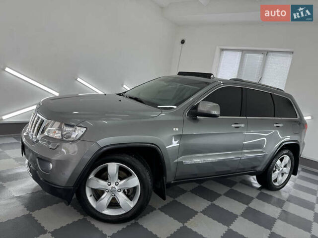 Сірий Джип Grand Cherokee, об'ємом двигуна 3 л та пробігом 164 тис. км за 18599 $, фото 87 на Automoto.ua