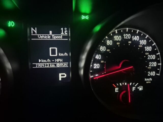 Сірий Джип Grand Cherokee, об'ємом двигуна 3 л та пробігом 198 тис. км за 17000 $, фото 7 на Automoto.ua