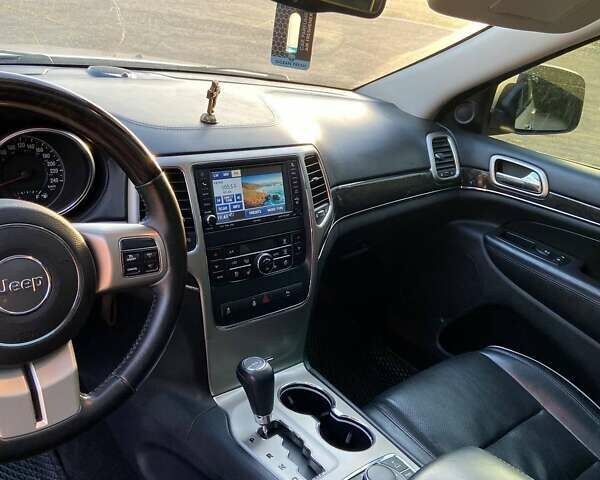 Сірий Джип Grand Cherokee, об'ємом двигуна 2.99 л та пробігом 158 тис. км за 16500 $, фото 8 на Automoto.ua