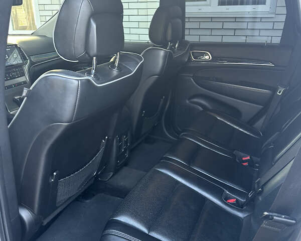Сірий Джип Grand Cherokee, об'ємом двигуна 3 л та пробігом 196 тис. км за 15500 $, фото 16 на Automoto.ua