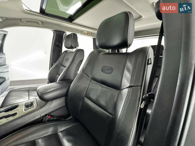 Сірий Джип Grand Cherokee, об'ємом двигуна 3 л та пробігом 164 тис. км за 18599 $, фото 58 на Automoto.ua