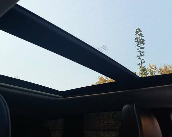 Сірий Джип Grand Cherokee, об'ємом двигуна 3 л та пробігом 207 тис. км за 13500 $, фото 1 на Automoto.ua