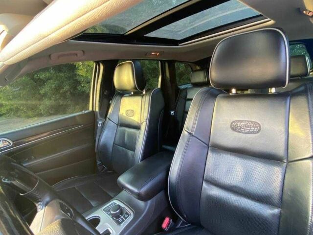 Сірий Джип Grand Cherokee, об'ємом двигуна 3 л та пробігом 156 тис. км за 16000 $, фото 2 на Automoto.ua