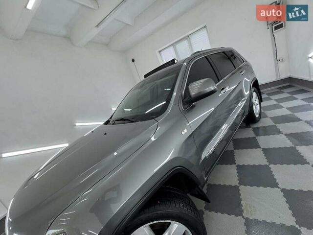 Сірий Джип Grand Cherokee, об'ємом двигуна 3 л та пробігом 164 тис. км за 18599 $, фото 93 на Automoto.ua