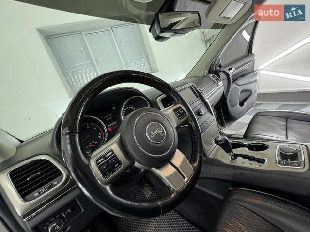 Сірий Джип Grand Cherokee, об'ємом двигуна 3 л та пробігом 164 тис. км за 18599 $, фото 51 на Automoto.ua