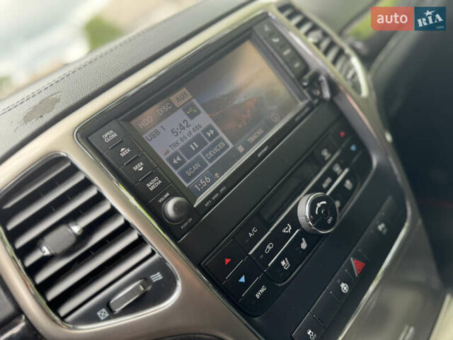 Сірий Джип Grand Cherokee, об'ємом двигуна 2.99 л та пробігом 309 тис. км за 14250 $, фото 19 на Automoto.ua