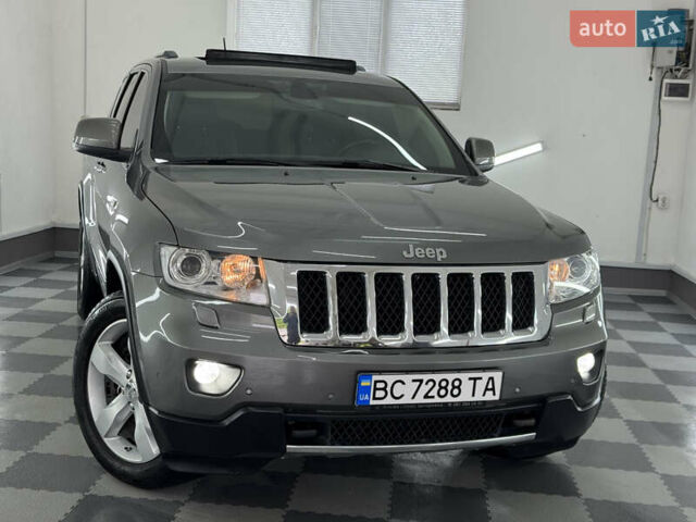 Сірий Джип Grand Cherokee, об'ємом двигуна 3 л та пробігом 164 тис. км за 18599 $, фото 3 на Automoto.ua