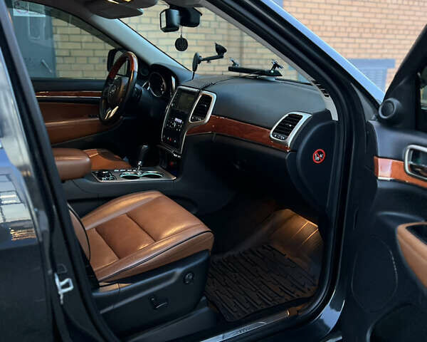 Серый Джип Гранд Чероки, объемом двигателя 2.99 л и пробегом 94 тыс. км за 25799 $, фото 20 на Automoto.ua