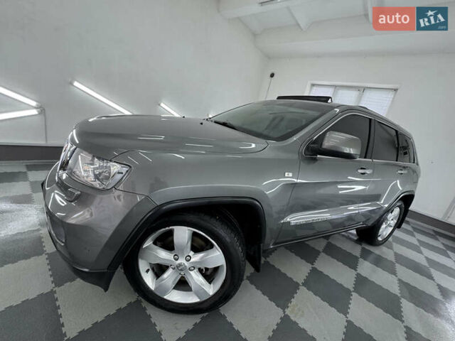 Сірий Джип Grand Cherokee, об'ємом двигуна 3 л та пробігом 164 тис. км за 18599 $, фото 88 на Automoto.ua