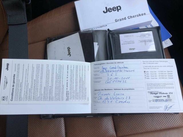 Серый Джип Гранд Чероки, объемом двигателя 3.6 л и пробегом 248 тыс. км за 16300 $, фото 5 на Automoto.ua