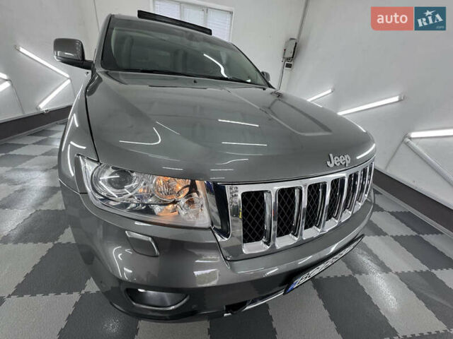 Сірий Джип Grand Cherokee, об'ємом двигуна 3 л та пробігом 164 тис. км за 18599 $, фото 73 на Automoto.ua