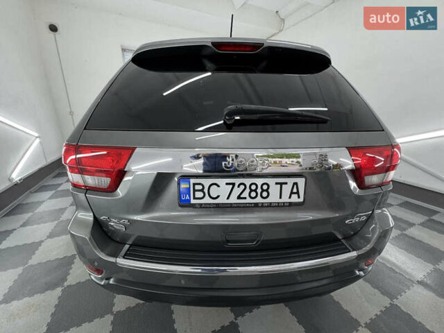 Сірий Джип Grand Cherokee, об'ємом двигуна 3 л та пробігом 164 тис. км за 18599 $, фото 118 на Automoto.ua