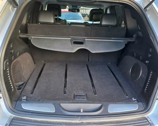 Сірий Джип Grand Cherokee, об'ємом двигуна 3 л та пробігом 207 тис. км за 13500 $, фото 19 на Automoto.ua