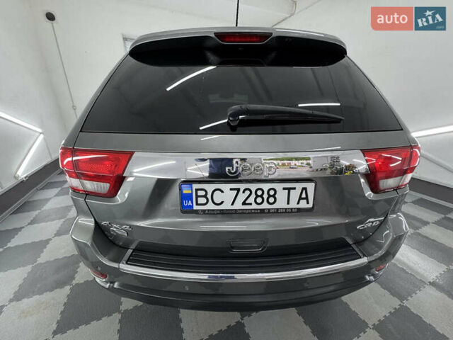 Сірий Джип Grand Cherokee, об'ємом двигуна 3 л та пробігом 164 тис. км за 18599 $, фото 117 на Automoto.ua