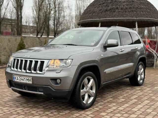 Сірий Джип Grand Cherokee, об'ємом двигуна 3 л та пробігом 275 тис. км за 16900 $, фото 5 на Automoto.ua