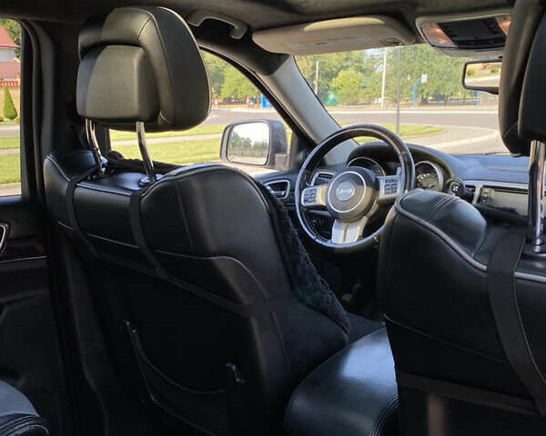 Сірий Джип Grand Cherokee, об'ємом двигуна 2.99 л та пробігом 196 тис. км за 16500 $, фото 16 на Automoto.ua