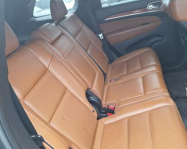 Сірий Джип Grand Cherokee, об'ємом двигуна 2.99 л та пробігом 230 тис. км за 16999 $, фото 19 на Automoto.ua