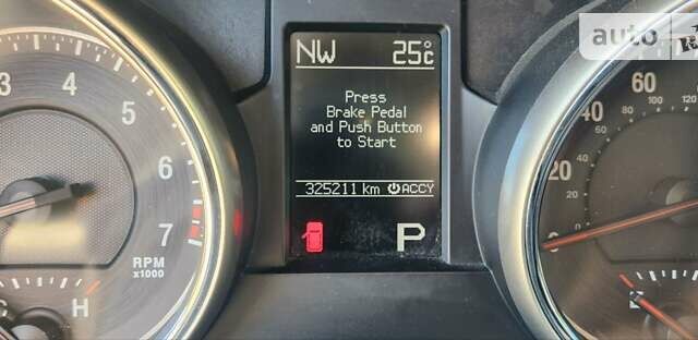 Сірий Джип Grand Cherokee, об'ємом двигуна 3.6 л та пробігом 323 тис. км за 11000 $, фото 8 на Automoto.ua