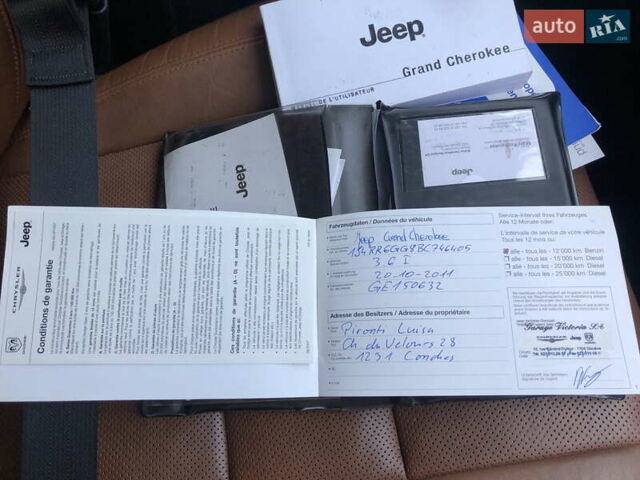 Сірий Джип Grand Cherokee, об'ємом двигуна 3.6 л та пробігом 248 тис. км за 16300 $, фото 9 на Automoto.ua