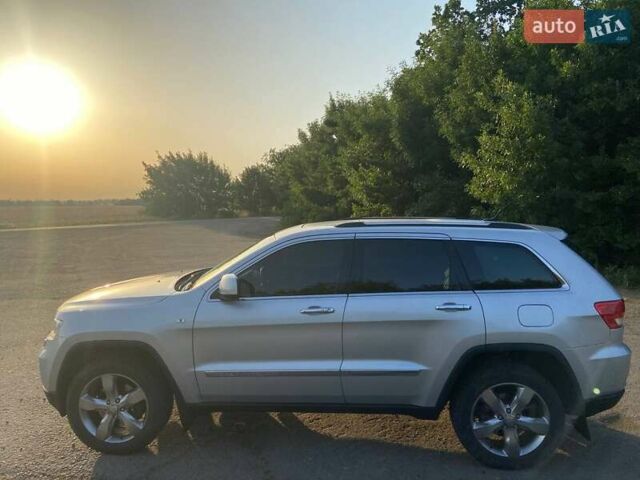 Сірий Джип Grand Cherokee, об'ємом двигуна 2.99 л та пробігом 158 тис. км за 16500 $, фото 5 на Automoto.ua