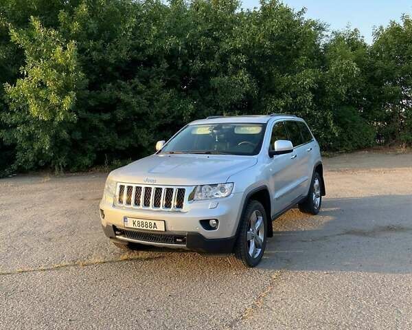 Сірий Джип Grand Cherokee, об'ємом двигуна 2.99 л та пробігом 158 тис. км за 16500 $, фото 39 на Automoto.ua