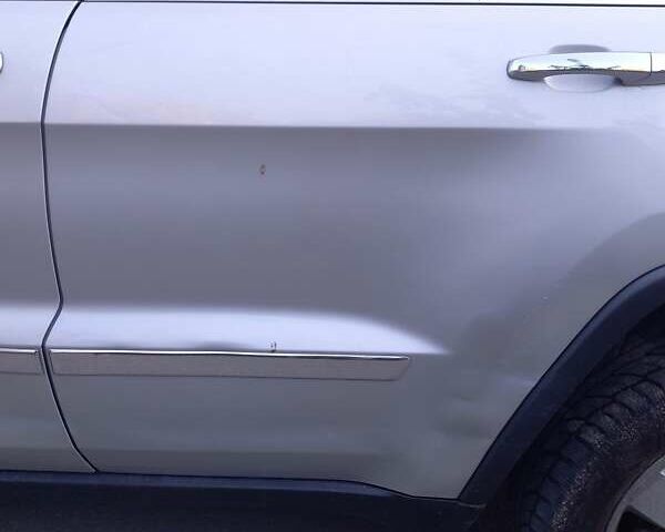 Сірий Джип Grand Cherokee, об'ємом двигуна 2.99 л та пробігом 207 тис. км за 13200 $, фото 18 на Automoto.ua