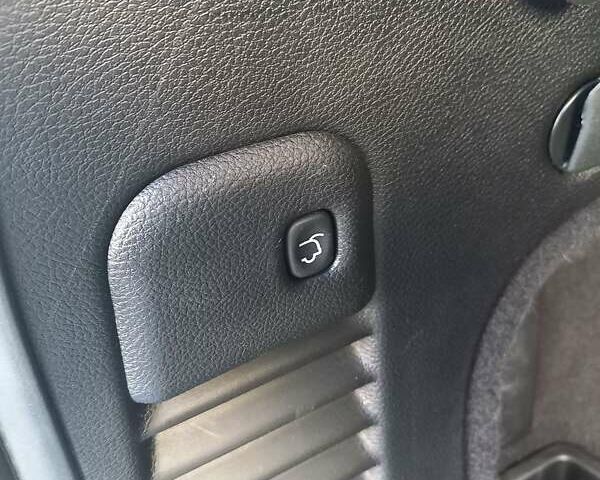 Сірий Джип Grand Cherokee, об'ємом двигуна 3 л та пробігом 207 тис. км за 13500 $, фото 24 на Automoto.ua