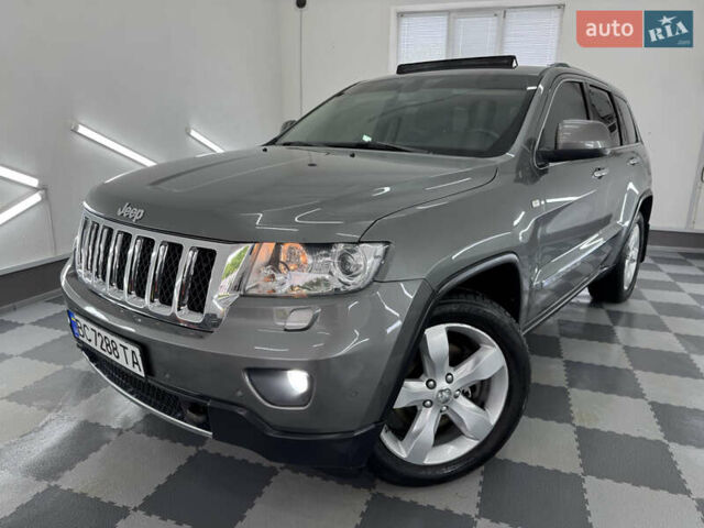 Сірий Джип Grand Cherokee, об'ємом двигуна 3 л та пробігом 164 тис. км за 18599 $, фото 101 на Automoto.ua