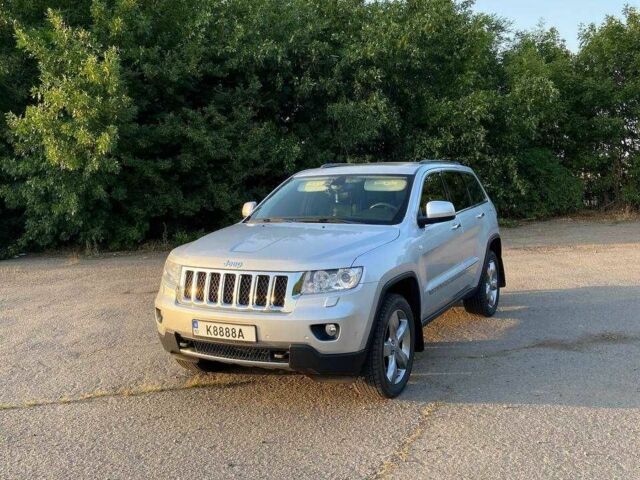 Сірий Джип Grand Cherokee, об'ємом двигуна 3 л та пробігом 156 тис. км за 16000 $, фото 7 на Automoto.ua