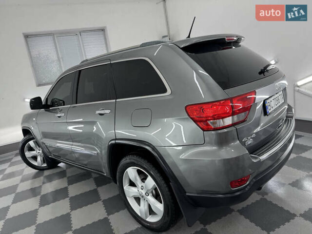 Сірий Джип Grand Cherokee, об'ємом двигуна 3 л та пробігом 164 тис. км за 18599 $, фото 120 на Automoto.ua