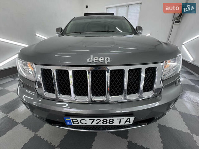 Сірий Джип Grand Cherokee, об'ємом двигуна 3 л та пробігом 164 тис. км за 18599 $, фото 74 на Automoto.ua