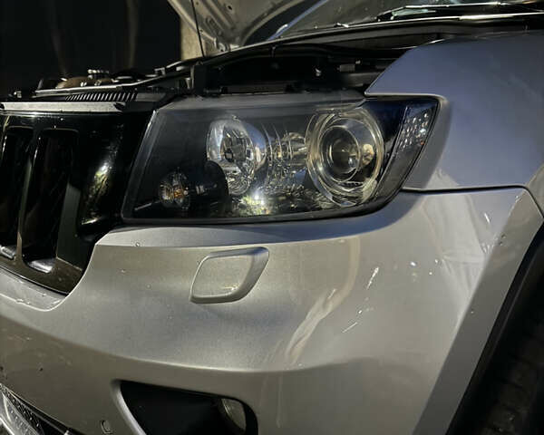Сірий Джип Grand Cherokee, об'ємом двигуна 2.99 л та пробігом 225 тис. км за 21999 $, фото 83 на Automoto.ua