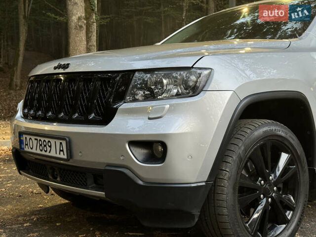 Сірий Джип Grand Cherokee, об'ємом двигуна 2.99 л та пробігом 225 тис. км за 21999 $, фото 5 на Automoto.ua
