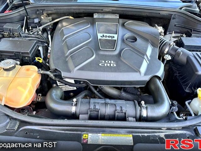 Сірий Джип Grand Cherokee, об'ємом двигуна 3 л та пробігом 0 тис. км за 19999 $, фото 5 на Automoto.ua