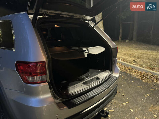 Сірий Джип Grand Cherokee, об'ємом двигуна 2.99 л та пробігом 225 тис. км за 21999 $, фото 73 на Automoto.ua