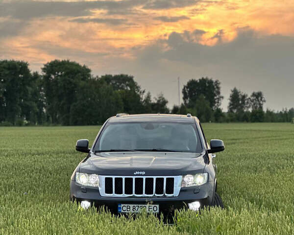 Сірий Джип Grand Cherokee, об'ємом двигуна 2.99 л та пробігом 300 тис. км за 14300 $, фото 1 на Automoto.ua