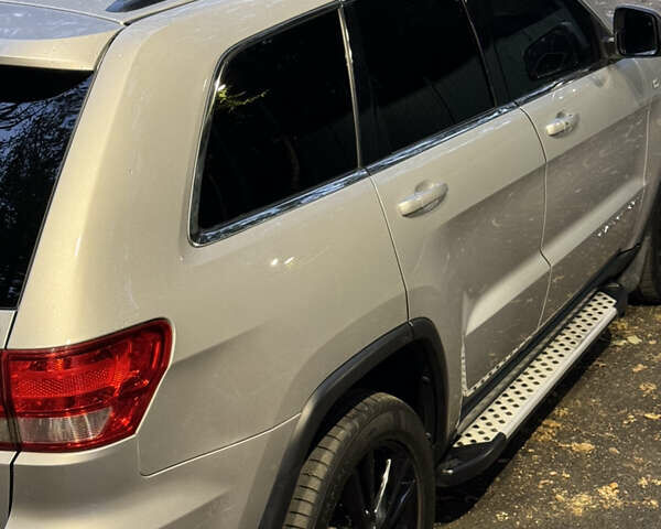 Сірий Джип Grand Cherokee, об'ємом двигуна 2.99 л та пробігом 225 тис. км за 21999 $, фото 21 на Automoto.ua