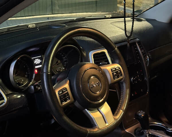 Сірий Джип Grand Cherokee, об'ємом двигуна 2.99 л та пробігом 225 тис. км за 21999 $, фото 33 на Automoto.ua