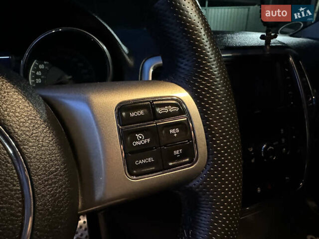 Сірий Джип Grand Cherokee, об'ємом двигуна 2.99 л та пробігом 225 тис. км за 21999 $, фото 59 на Automoto.ua