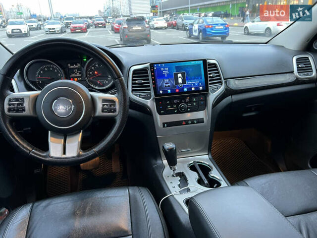 Серый Джип Гранд Чероки, объемом двигателя 3.6 л и пробегом 230 тыс. км за 14999 $, фото 41 на Automoto.ua