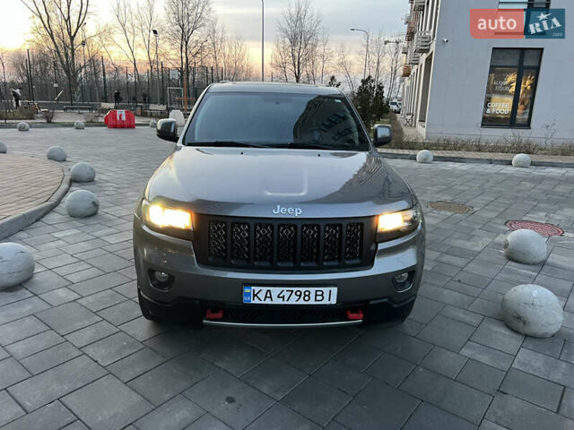 Серый Джип Гранд Чероки, объемом двигателя 3.6 л и пробегом 230 тыс. км за 14999 $, фото 8 на Automoto.ua