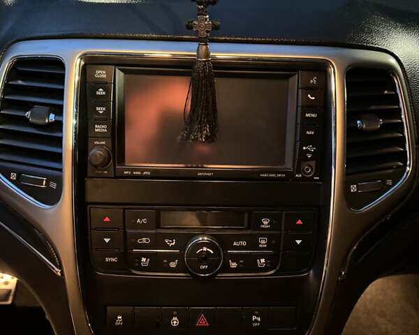 Сірий Джип Grand Cherokee, об'ємом двигуна 2.99 л та пробігом 225 тис. км за 21999 $, фото 56 на Automoto.ua