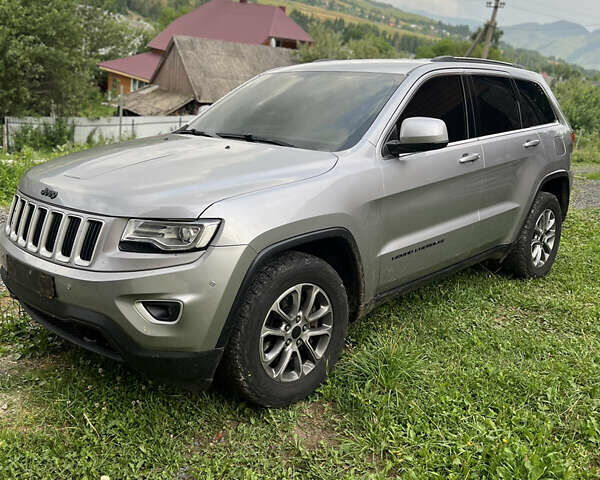 Сірий Джип Grand Cherokee, об'ємом двигуна 3 л та пробігом 250 тис. км за 19000 $, фото 6 на Automoto.ua
