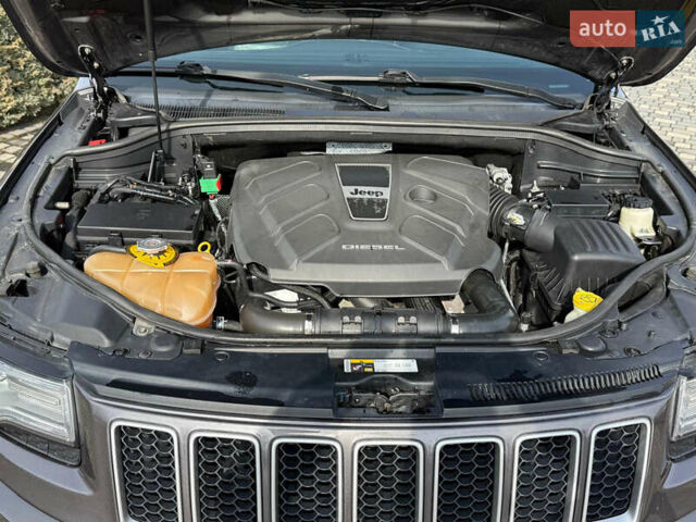 Сірий Джип Grand Cherokee, об'ємом двигуна 2.99 л та пробігом 217 тис. км за 24999 $, фото 7 на Automoto.ua