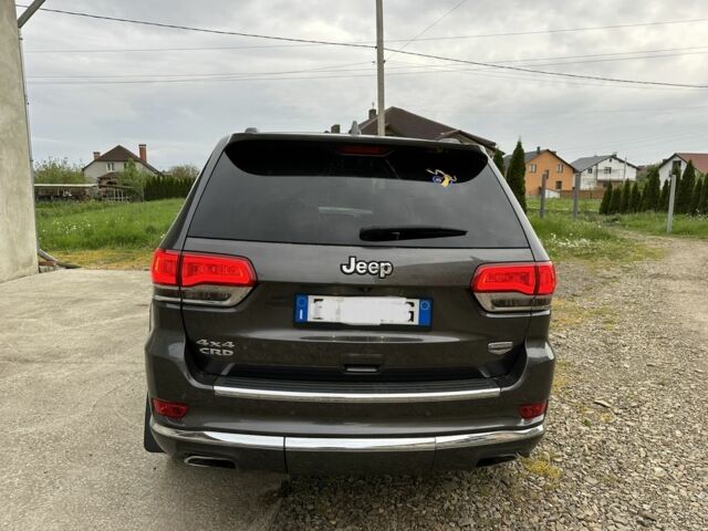 Сірий Джип Grand Cherokee, об'ємом двигуна 3 л та пробігом 220 тис. км за 16500 $, фото 4 на Automoto.ua