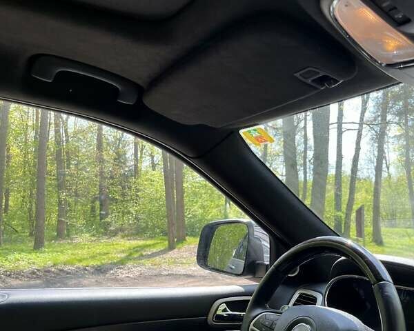 Сірий Джип Grand Cherokee, об'ємом двигуна 2.99 л та пробігом 202 тис. км за 24000 $, фото 59 на Automoto.ua